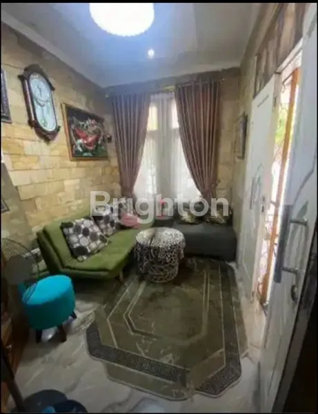 image RUMAH 2 LANTAI DI MUSTIKA JAYA BEKASI TIMUR (4)