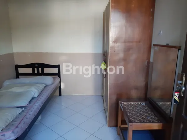 image JUAL RUMAH DENGAN 7 KAMAR TIDUR ( COCOK UNTUK KOS) LOKASI STRATEGIS, KOTA MALANG (4)