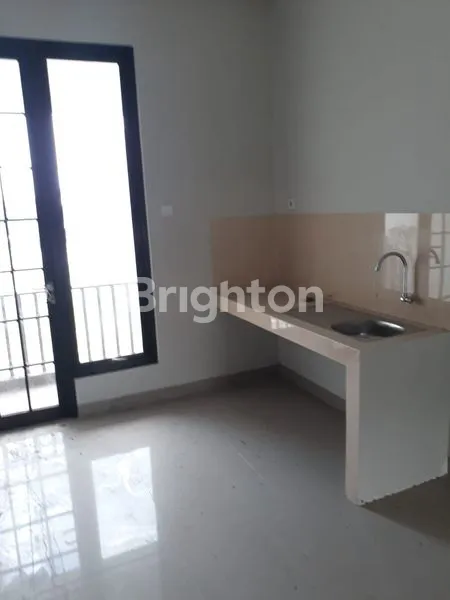 image JUAL/SEWA RUKO / RUMAH USAHA 2 LANTAI DI SHOJILAND SIDOARJO (3)