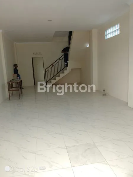 image RUKO 2 LANTAI STRATEGIS DI JALAN RAPAK INDAH SAMARINDA (2)