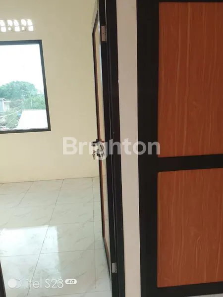 image RUKO 2 LANTAI STRATEGIS DI JALAN RAPAK INDAH SAMARINDA (4)