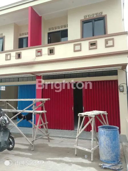 image RUKO 2 LANTAI STRATEGIS DI JALAN RAPAK INDAH SAMARINDA (1)