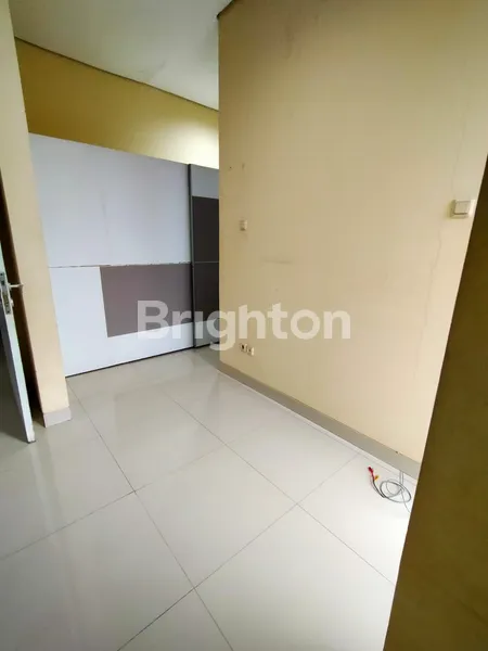 image RUMAH DISEWAKAN DALAM CLUSTER CITRA GRAN CIBUBUR DEKAT AKSES TOL JATIKARYA 80 JUTA / TAHUN (NEGO) (5)