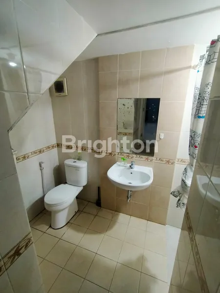 image RUMAH DISEWAKAN DALAM CLUSTER CITRA GRAN CIBUBUR DEKAT AKSES TOL JATIKARYA 80 JUTA / TAHUN (NEGO) (8)