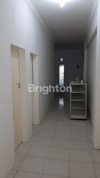 image RUMAH IDAMAN DI KEMAYORAN (5)