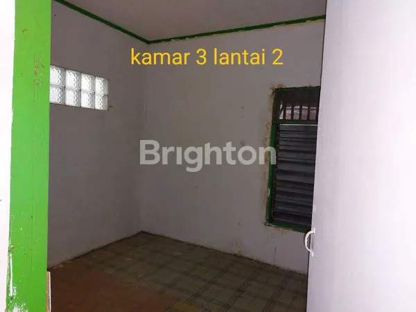 image RUMAH 2 LANTAI STRATEGIS DI JALAN PEMUDA, DEKAT PUSAT KOTA SAMARINDA (8)