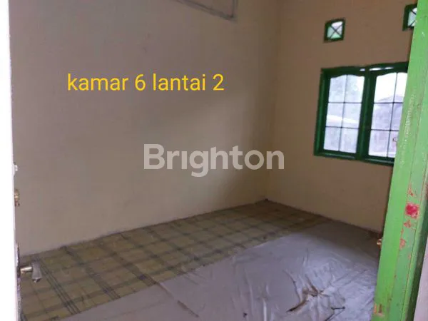 image RUMAH 2 LANTAI STRATEGIS DI JALAN PEMUDA, DEKAT PUSAT KOTA SAMARINDA (6)