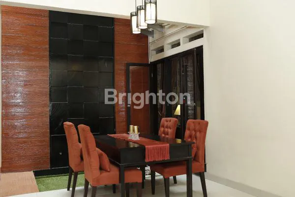 image RUMAH MEWAH BERKUALITAS ESKLUSIF SIAP HUNI DI PURI NIRWANA CIBINONG, KE STASIUN BOJONG GEDE 2,5 KM, 4 MENIT KE RSUD CIBINONG, DEKAT RUMAH SAKIT MEDIKA, DEKAT STADION PAKANSARI (7)