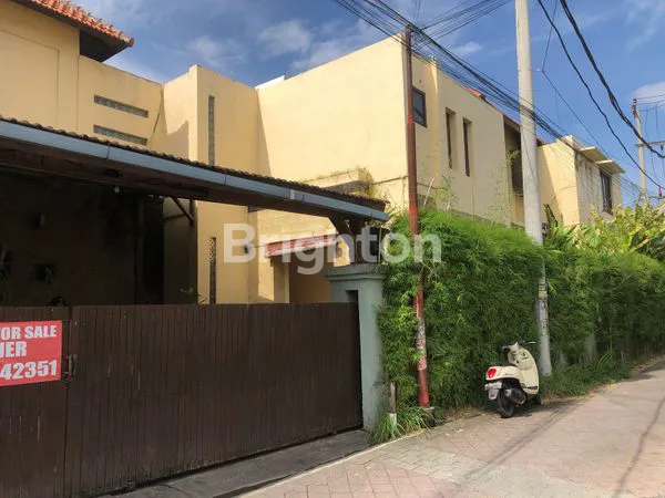 image FOR SALE – SPACIOUS 5BR PRIVATE HOME IN JL. PANGKUNG PULU, (1)