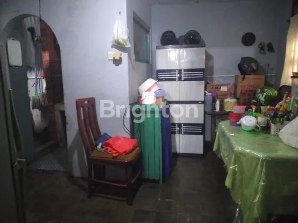 image RUMAH MUNGIL TANPA CARPORT DI TEMPAT YANG SANGAT STRATEGIS (6)