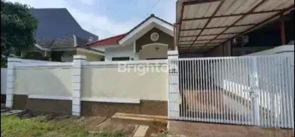 image RUMAH OPEN SPACE DI KENCANA LOKA BSD (1)