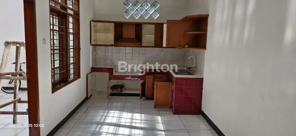 image SEWA RUMAH BARU RENOVASI DI TAMAN HOLIS INDAH BANDUNG  (4)