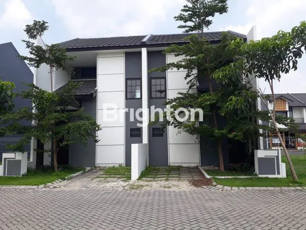 image JUAL/SEWA RUKO / RUMAH USAHA 2 LANTAI DI SHOJILAND SIDOARJO (2)