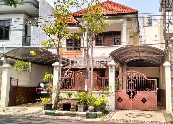 image RUMAH MEWAH 2 LANTAI SIAP HUNI DI TAMAN PONDOK INDAH WIYUNG (1)
