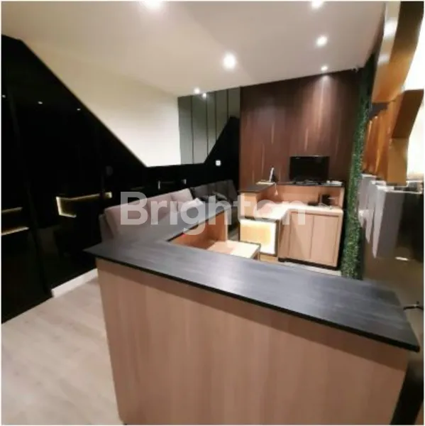 image RUKO 4 LANTAI SEMI FURNISH DENGAN LUXURY INTERIOR SIAP PAKAI (5)