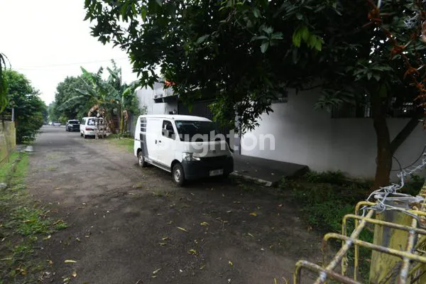 image RUMAH USAHA SIAP PAKAI DI NUSA LOKA BSD (7)