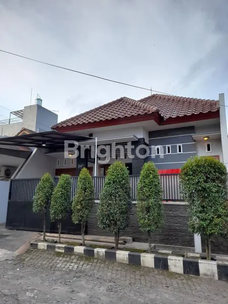 image RUMAH MEWAH 4KT DI CANDI MENDUT - AREA PREMIUM KOTA MALANG (1)