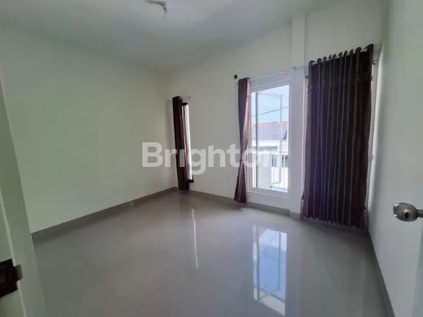 image  PERUM GREEN MANSION REGENCY LONTAR (8)