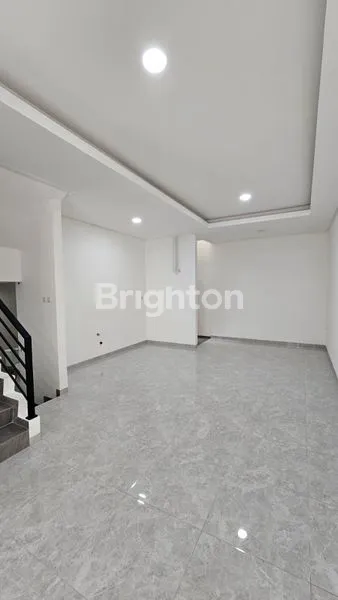 image RUMAH BRAND NEW MUTIARA TAMAN PALEM MALIBU 3 LANTAI (2)