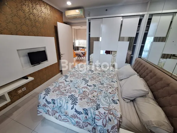 image APARTEMEN VIA CIPUTRA WORLD LANTAI RENDAH FULL FURNISHED SEWA APARTEMENT  (3)