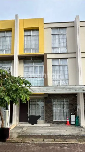 image TERMURAH RUMAH PIK2 6X10 3 LANTAI (1)