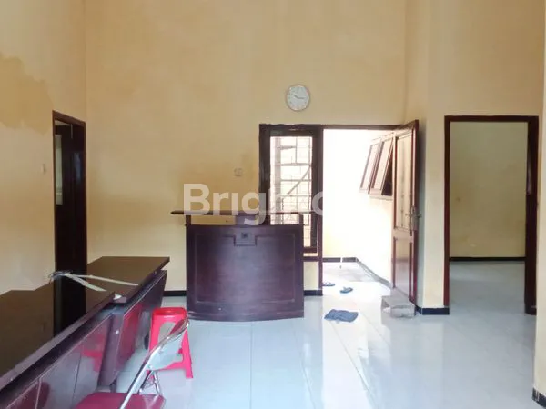 image DIJUAL DAN DISEWAKAN RUMAH DI KUTISARI SURABAYA (3)