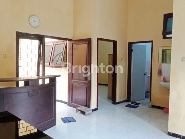 image DIJUAL DAN DISEWAKAN RUMAH DI KUTISARI SURABAYA (4)