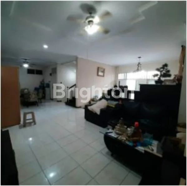 image RUMAH 2 LANTAI SEMI FURNISH SIMPANG DARMO PERMAI POSISI HOOK (8)