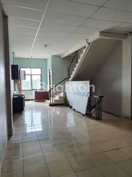 image RUKO 3 LANTAI PINGGIR JALAN (2)