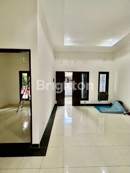 image RUMAH CANTIK DI JUAL (2)