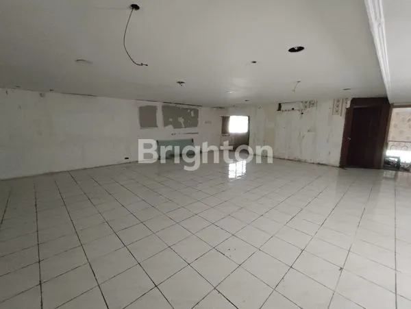 image BANGUNAN 2 LANTAI DI SUNTER JAKARTA UTARA. COCOK UNTUK KANTOR, SUPERMARKET, RESTORAN MAUPUN GUDANG. (2)