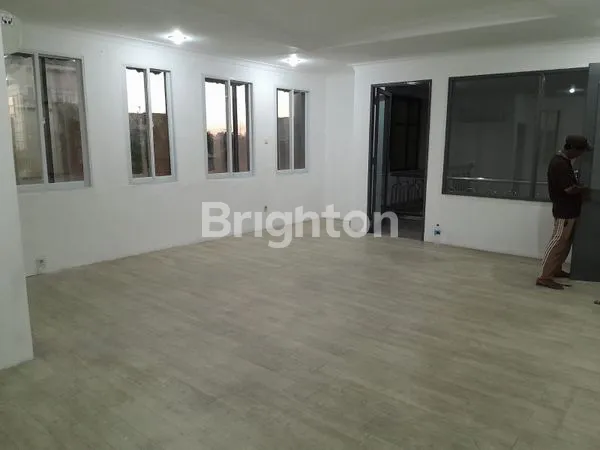 RUANG USAHA DAERAH CIDENG