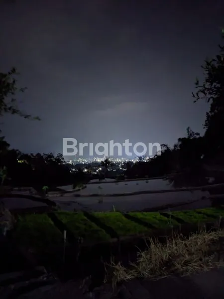 image DIJUAL RUMAH VILLA DAERAH LELES GARUT, VIEW ALAM YANG MEMUKAU, SEBELAH MESJID, DEKAT DENGAN PESANTREN,  DEKAT ALUN-ALUN LELES,  DAN KEBUN BINATANG KADUNGORA, WISATA GARUT, CIPANAS BATU (2)