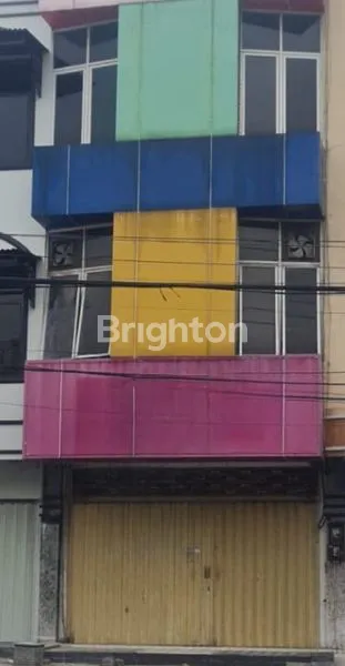 image RUKO 3 LANTAI  NOL JALAN RAYA DI KLAMPIS JAYA SURABAYA  TIMUR (1)