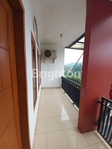 image RUMAH  BESAR TERAWAT DI DEKAT KAWASAN KOTA BARU PARAHYANGAN PADALARANG ( KBP ) (7)