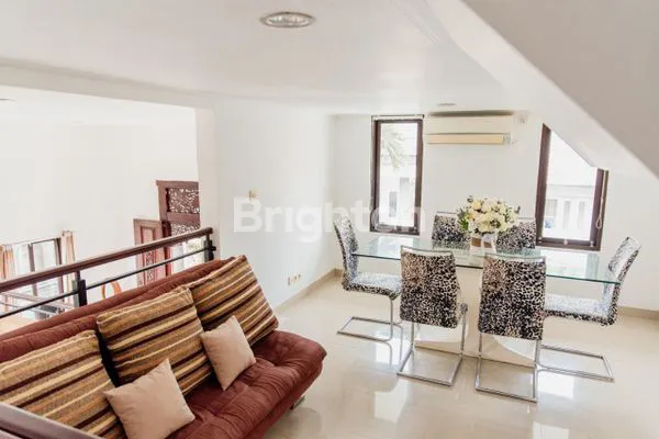 image VILLA 500 M² LOKASI TERBAIK CLUSTER PRIVAT BARU RENOV KAMAR 5+1 JIMBARAN BADUNG KUTA SELATAN BALI (6)