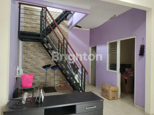 image RUMAH CANTIK NYAMAN DI GRAND CIBUBUR COUNTRY  (8)