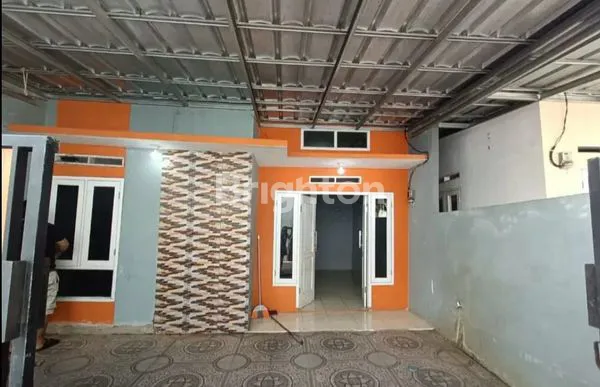 image RUMAH PASIR PUTIH DEPOK (2)