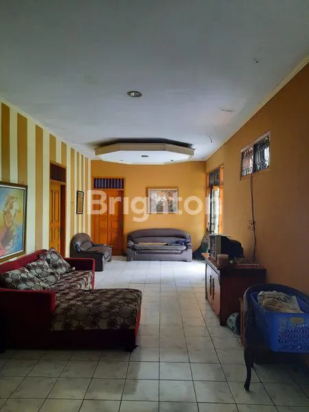 image RUMAH STRATEGIS KOMPLEK NON MIGAS JAKARTABARAT (7)