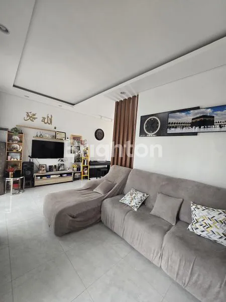 image RUMAH CANTIK PETUKANGAN UTARA (8)