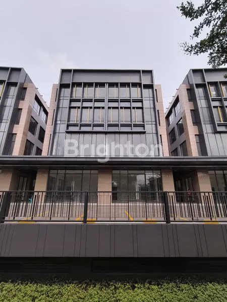 image RUMAH MEWAH DI BSD NORTH POINT TWO AT NAVAPARK (1)