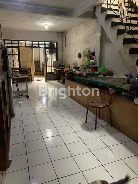 image RUMAH MAINROAD CIBOLERANG RAYA AREA DEKAT PERGUDANGAN (1)