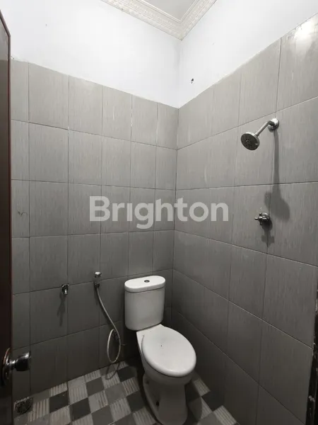 image RUMAH 2 LANTAI DI PINANG RAYA, TANGERANG KOTA (6)