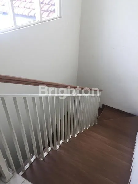 image COCOK UNTUK KOST2AN. RUMAH BANYAK KAMAR DEKAT KAMPUS UBAYA (4)