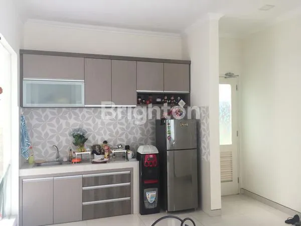 image COCOK UNTUK KOST2AN. RUMAH BANYAK KAMAR DEKAT KAMPUS UBAYA (1)