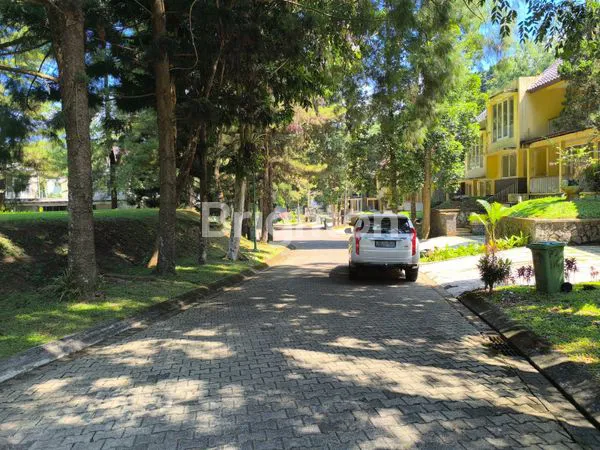 image KAVLING TANAH NUASA HUTAN CEMARA DI RANCAMAYA GOLF ESTATE BOGOR (2)