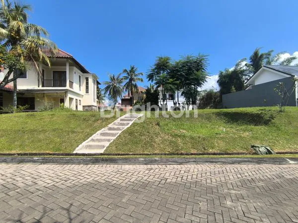 image KAVLING TANAH HADAP TIMUR DI RANCAMAYA GOLF ESTATE BOGOR (1)