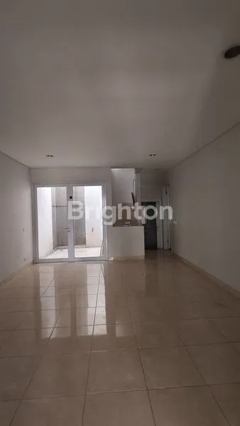 image CLUSTER HYLAND AT GREENWICH BSD CITY (5)