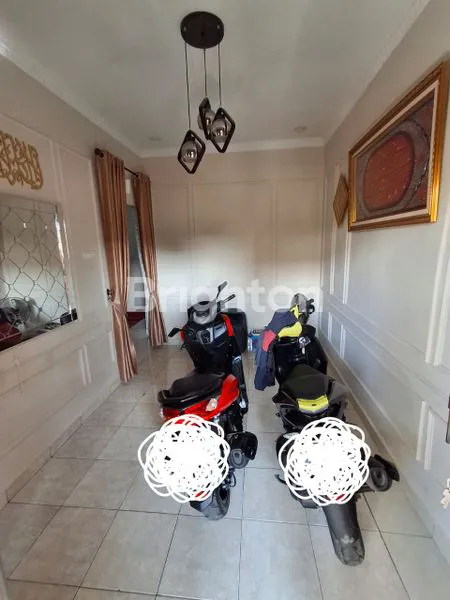 image RUMAH MEWAH MURAH STRATEGIS MEDAN JOHO (3)