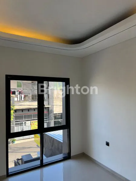 image LANGKA! RUMAH MANUKANTAMA DEKAT MARGOMULYO BARU GRESS SIAP HUNI (6)